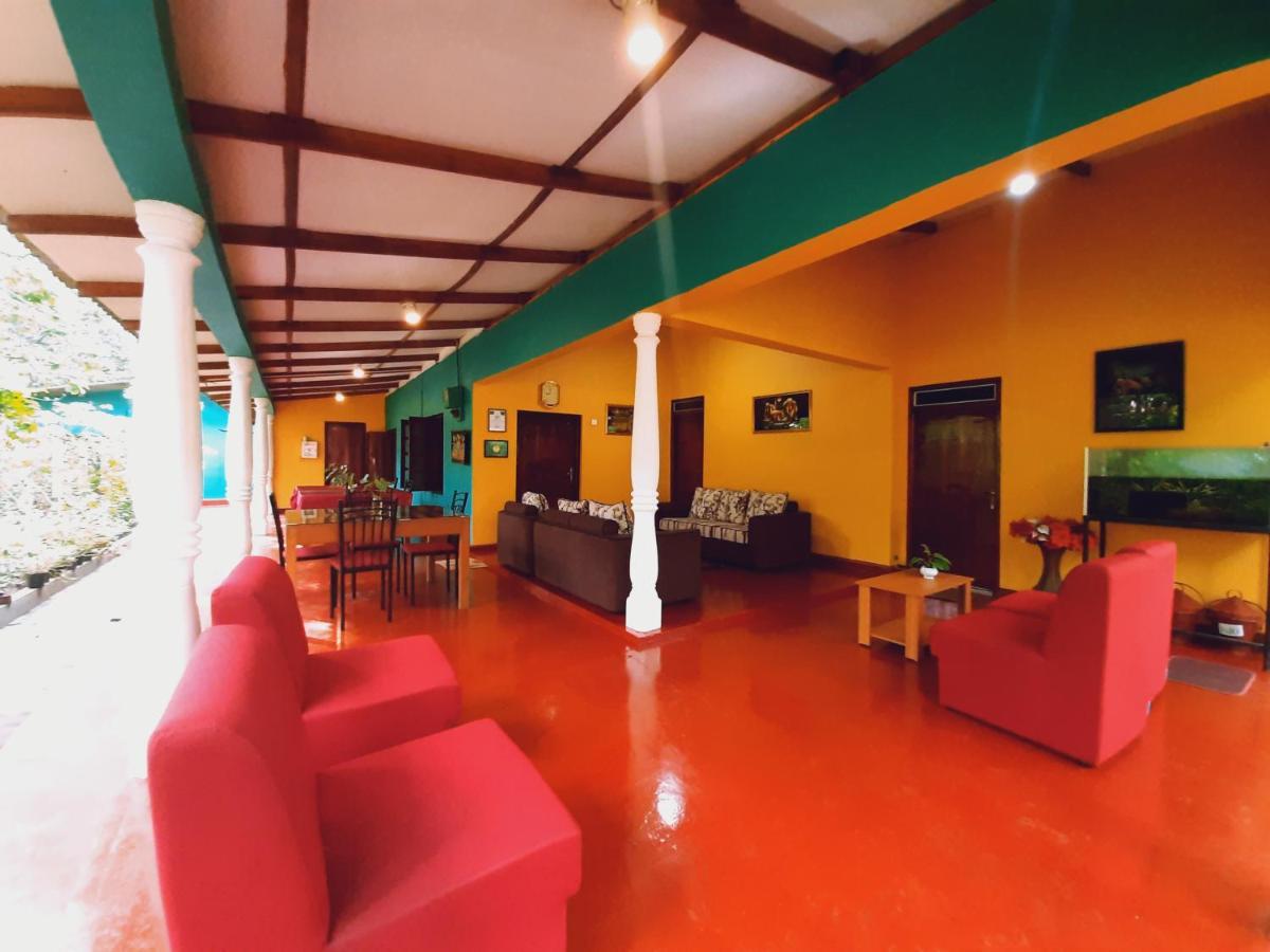 Palitha Homestay Sigiriya Dış mekan fotoğraf