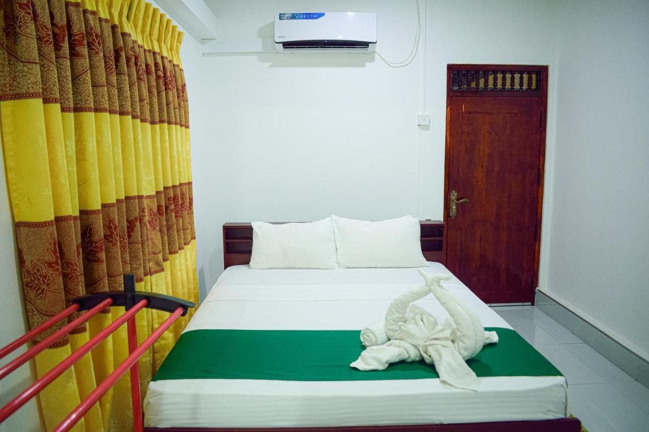 Palitha Homestay Sigiriya Dış mekan fotoğraf