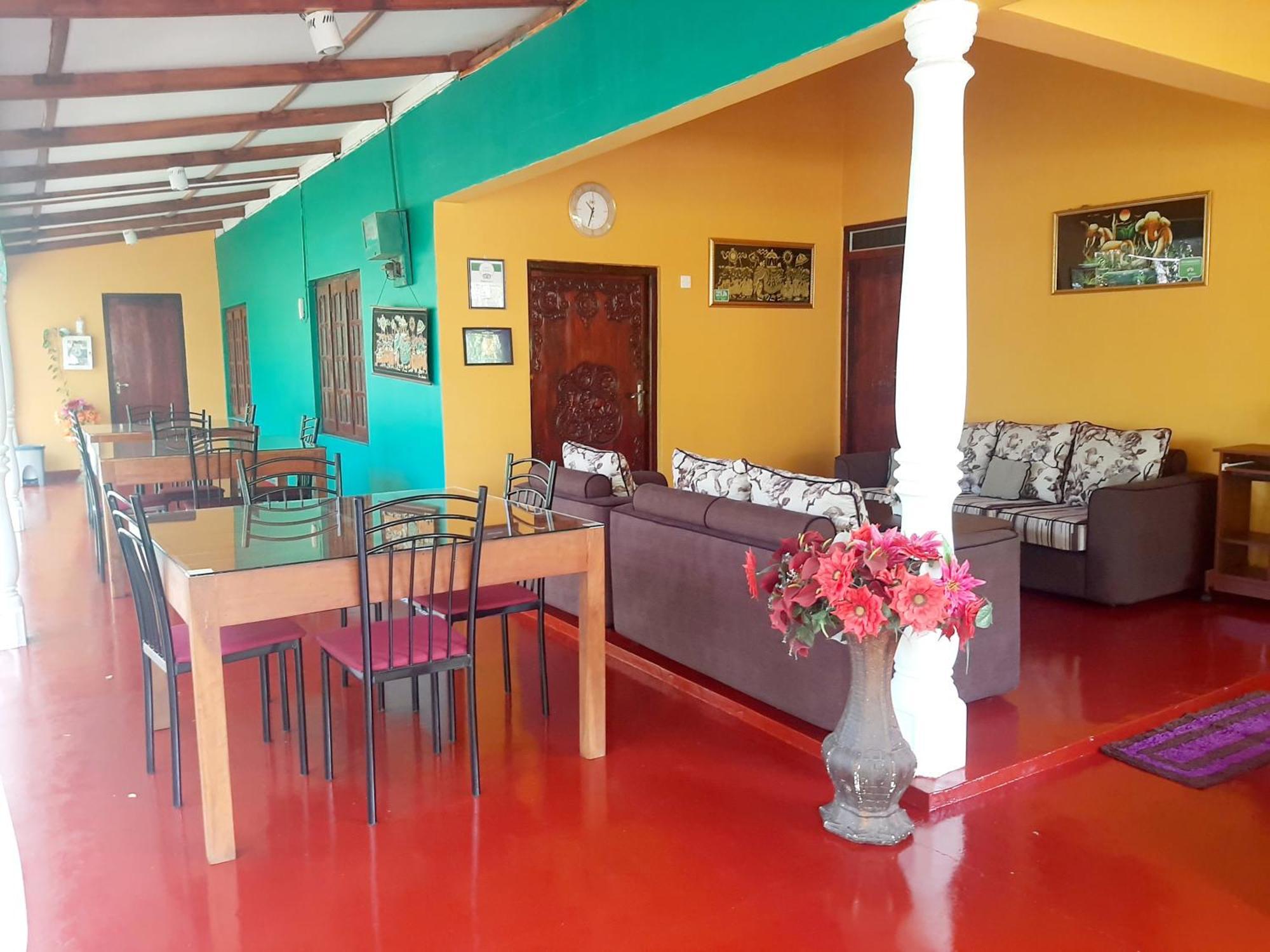 Palitha Homestay Sigiriya Dış mekan fotoğraf