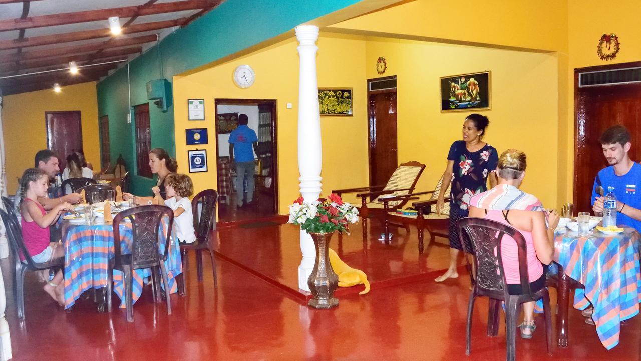 Palitha Homestay Sigiriya Dış mekan fotoğraf